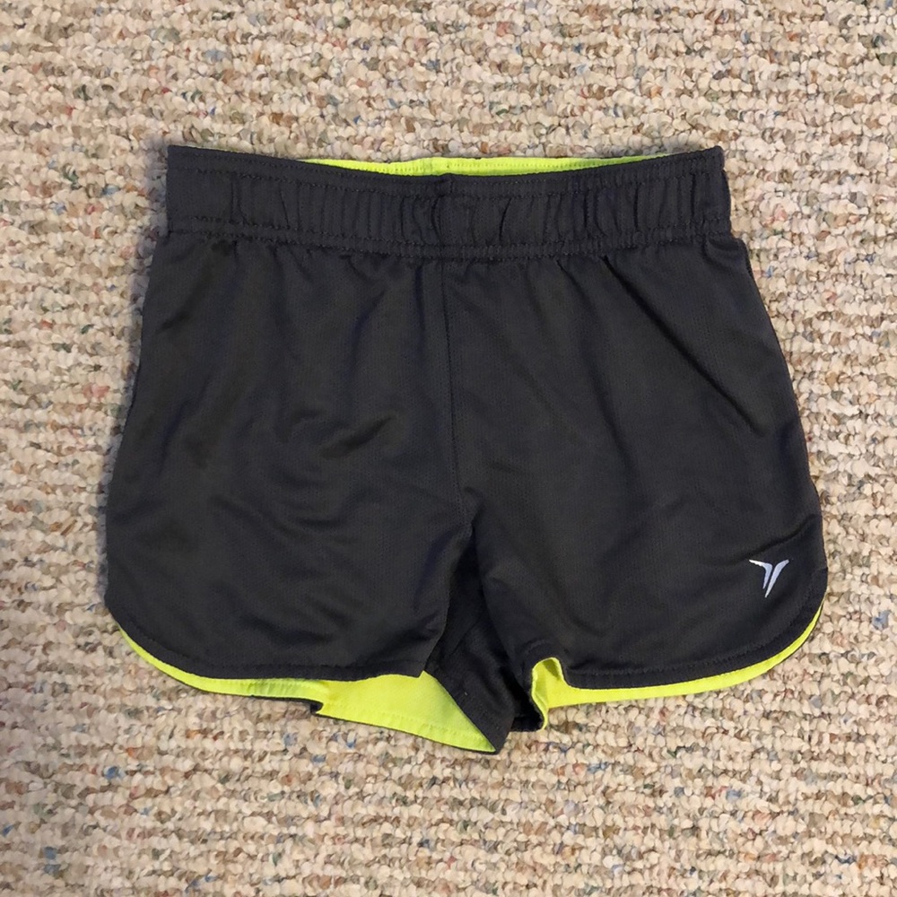 Reversible running shorts
